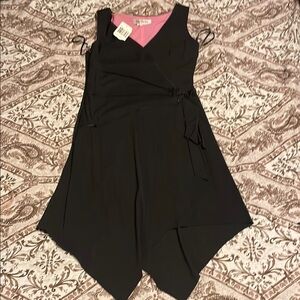 Kay Unger Brand NEW Black Sleeveless Dress with Pink Living